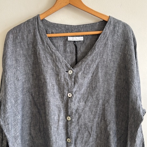 Bryn Walker gray linen button down tunic top size medium - Picture 3 of 6